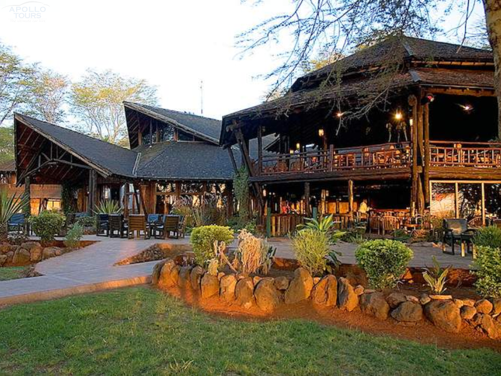Apollo Simba Safaris Pictures - Ol Tukai Lodge