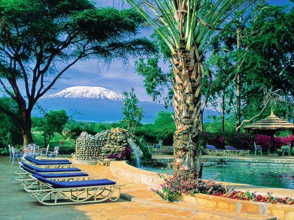 Amboseli Sopa Lodge - Apollo Tours